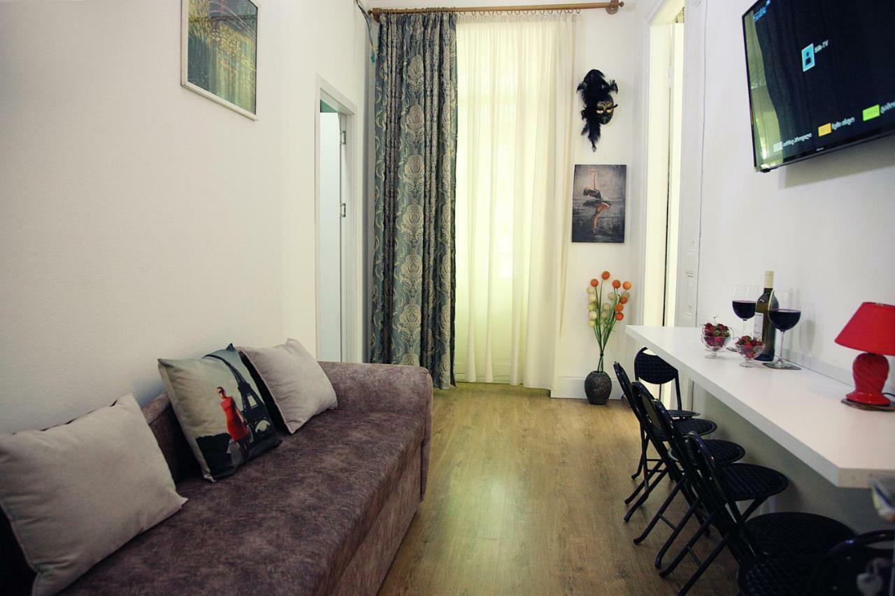 Apartament Old Yard Apartment Tbilisi Bagian luar foto