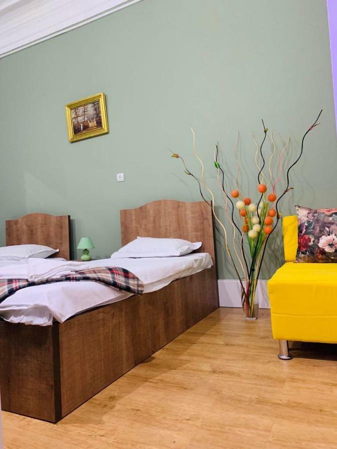 Apartament Old Yard Apartment Tbilisi Bagian luar foto