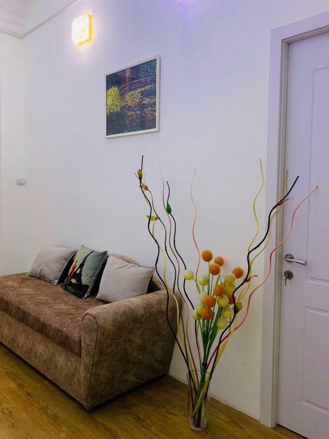 Apartament Old Yard Apartment Tbilisi Bagian luar foto